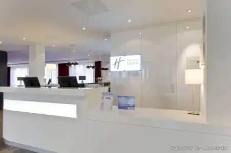 Holiday Inn Express Amsterdam - Schiphol by IHG - 2