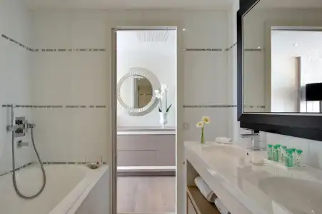 Grand Hôtel Spa & Thalasso à Saint-Jean-de-Luz - 8