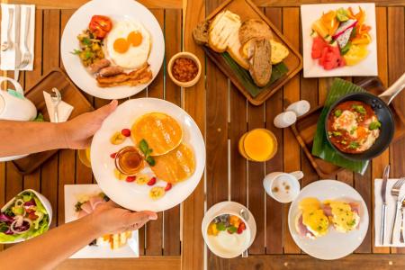 Outrigger Khao Lak Beach Resort - 11