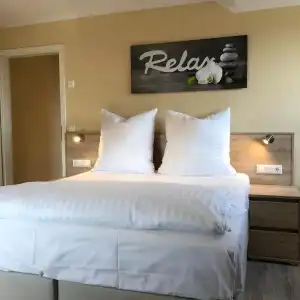Select Suites & Aparts - 71
