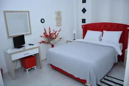 Bilge Suite - 30