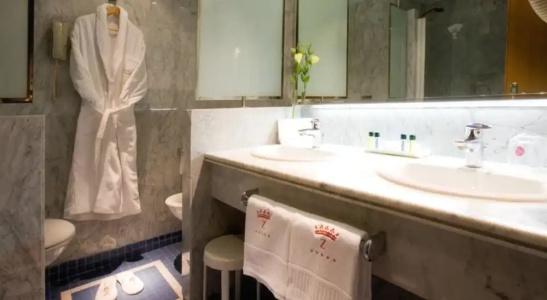 Palafox - 44