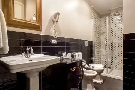 The B Place - 8