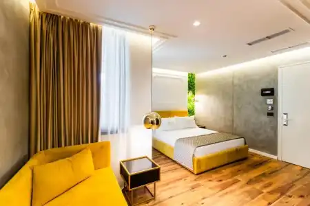 La Suite Boutique - 240