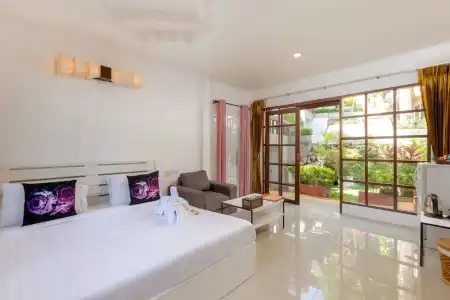 Club Bamboo Boutique Patong Beach Resort - 301