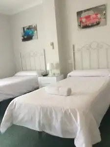 Hostal Acemar - 28