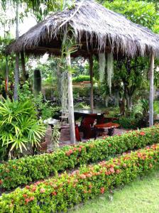 Rimpu Hill Resort - 11
