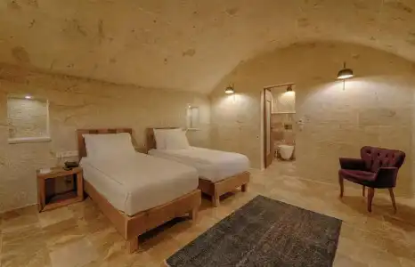 Solem Cave Suites - 10