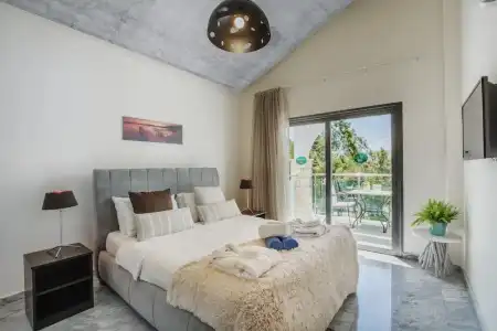 Latchi Escape & Suites - 19