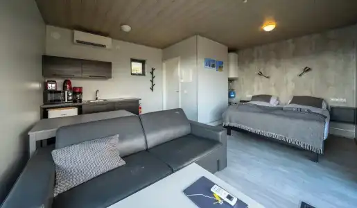 Dis Cottages - 52