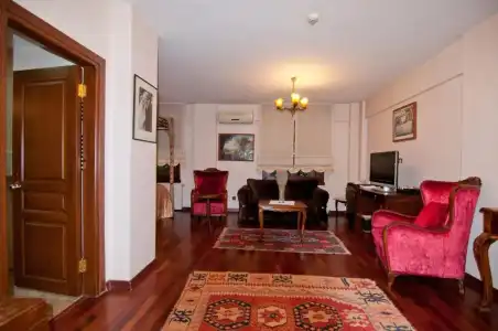 Villa Sphendone - 72