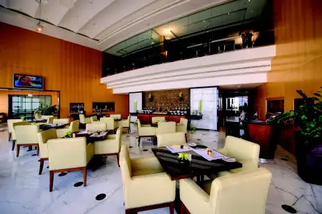 Jumeirah Emirates Towers - 14