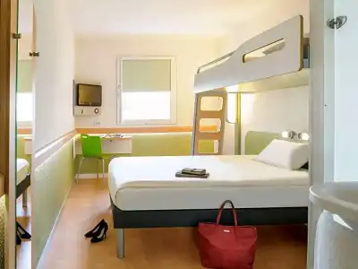 ibis budget Berlin Kurfuerstendamm - 54