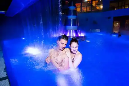 Walliserhof-Leukerbad-Therme - 37