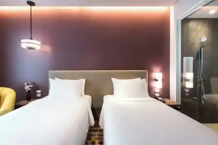 Mercure Bangkok Sukhumvit 24 - 51