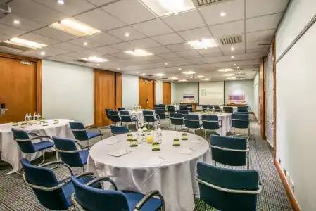 Holiday Inn Cambridge by IHG - 16