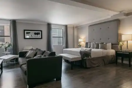 Deco - 4
