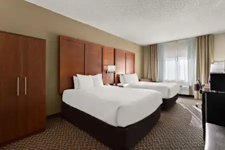 Comfort Suites University Las Cruces - 41