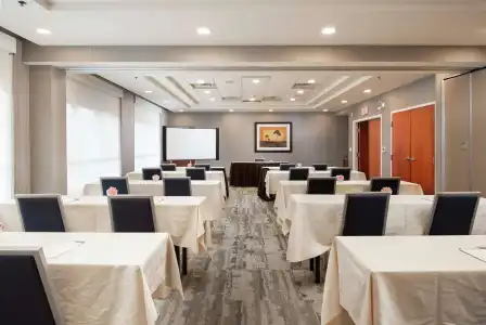 Hampton Inn & Suites Barrie - 15