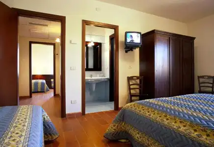 Borgo Degli Olivi - 1