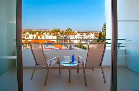 Louis Imperial Beach - 28