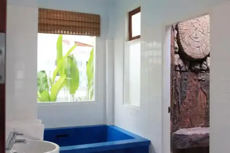 Baan Montra Beach Resort - 40