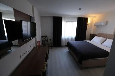 Ustun Alsancak - 30