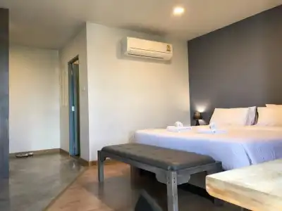 See also Jomtien - 18