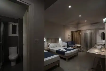 Sea View & Apartments - 2