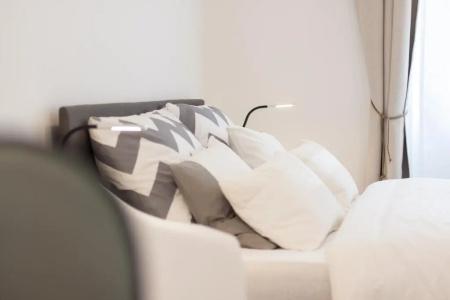 Tesla Boutique Apartments & Rooms - 115