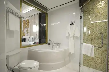 Mövenpick Myth Patong Phuket - 40