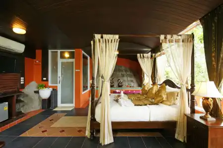 Sea Breeze Resort - 40