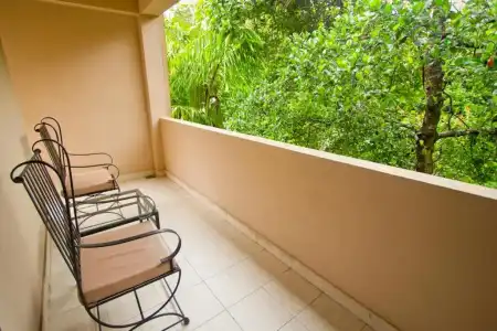 Randholee Resort & Spa - 104