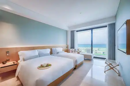 Shilla Monogram Danang - 86