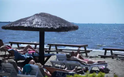 Smugglers Cove Beach Resort and - 14