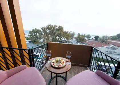Meydan Besiktas - 16