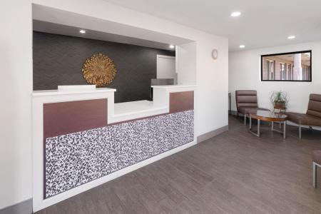 Baymont by Wyndham Durango - 1