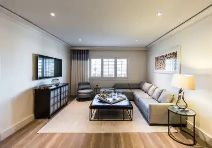 The Mosaic - Beverly Hills - 14