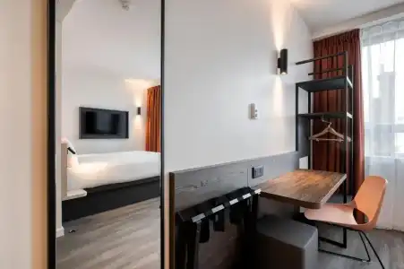 B&B Antwerpen Centrum - 69