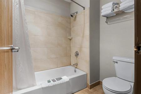 Best Western Ambassador Inn & Suites - 143