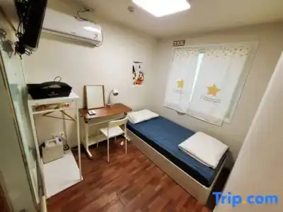 24 Guesthouse Sinchon Avenue - 27