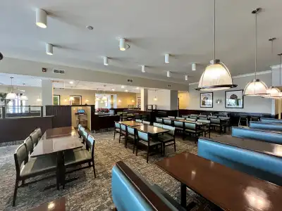 Holiday Inn Toronto Airport East by IHG - 29