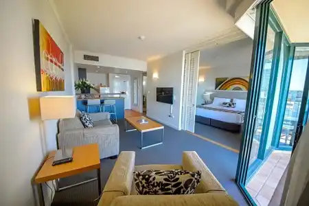 Cosmo Apartment - 33
