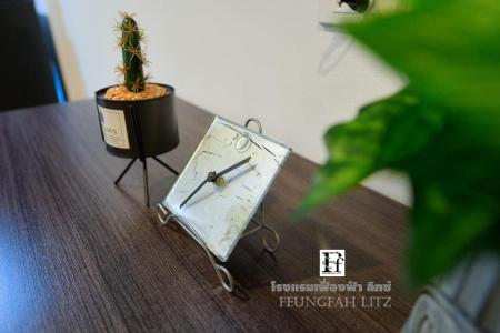 Feungfah Litz - 24