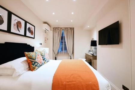 Twenty Nevern Square - 136