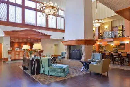 Hampton Inn & Suites By Hilton Calgary- University Northwest - 33