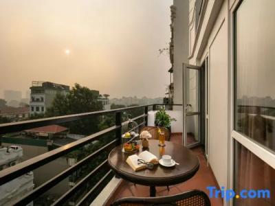 La Nueva Boutique Ha Noi - 227