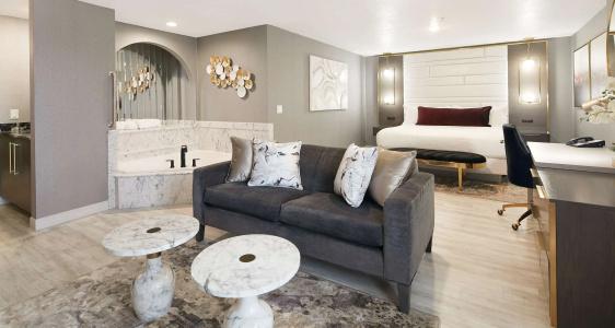 Best Western Plus Abbey Inn - 81