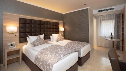 Hotel-Restaurant Barbarossahof - 23