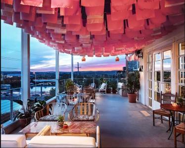 The Line Austin - 27